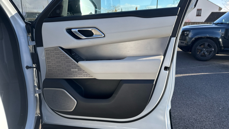 Land Rover Range Rover Velar 2.0 P400e R-Dynamic HSE 5dr Auto Estate